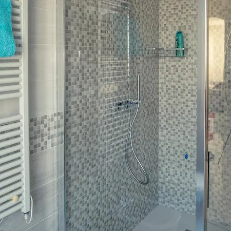 Apartment Adige -m3 *