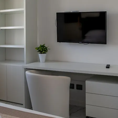 Apartment Adige -m3 *